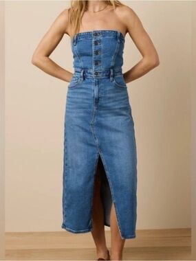 NWOT - American Eagle Outfitters Blue Denim Strapless Midi Dress - Size 10